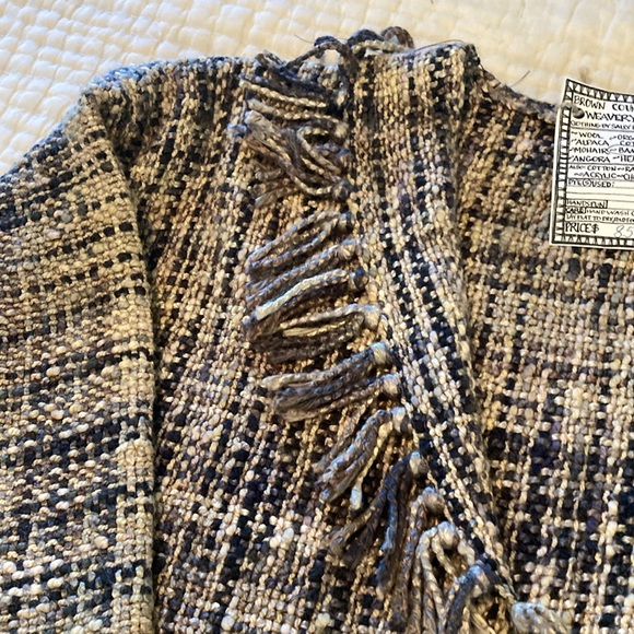 Jacket woven in Brown County Indiana, so chic! Made from bamboo cotton chenille. - Picture 3 of 6